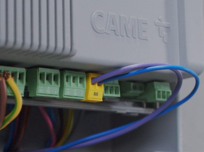 CXN总线连接技术