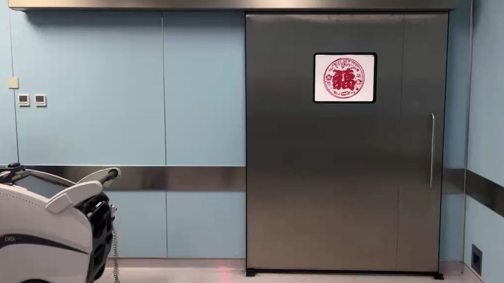 喀美为三家中国医院部署自动门机